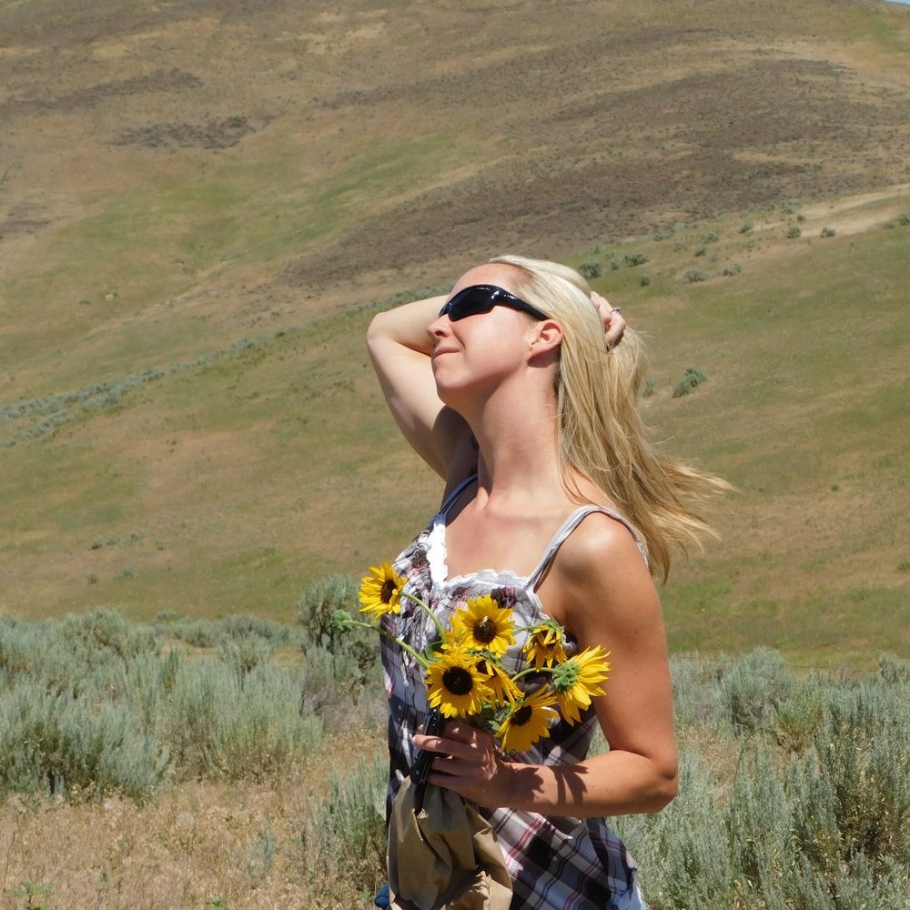 Tees, bikinis, and tropical places, oh my!